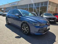 Usado VW Golf VIII 150 CV (110 kW) 2024 Azul Berlina
