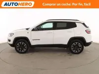 Usado Jeep Compass Trailhawk 241 CV (177 kW) 2020 Blanco SUV