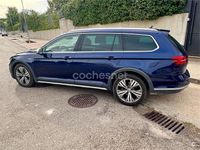 Usado VW Passat Alltrack 220 CV (161 kW) 2017 Azul Familiar