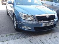 Usado Skoda Octavia 105 CV (77 kW) 2010 Azul Berlina