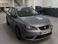 Usado Seat Ibiza CONNECT 90 CV (66 kW) 2015 Gris / plata Berlina