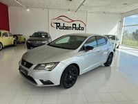 Usado Seat Leon Style 150 CV (110 kW) 2015 Gris / plata Berlina