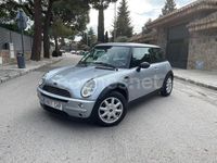 Usado Mini ONE 90 CV (66 kW) 2003 Gris / plata Utilitario