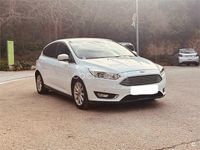 Usado Ford Focus Trend 120 CV (88 kW) 2017 Blanco Berlina