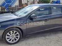 Usado Volvo V60 Momentum 136 CV (100 kW) 2016 Negro Familiar