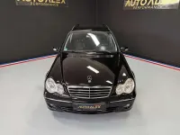 Usado Mercedes C220 Avantgarde 150 HP (110 kW) 2006 Preto Carrinha