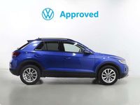 Usado VW T-Roc Life 110 CV (80 kW) 2024 Azul SUV
