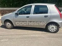 Usado Fiat Punto Classica 60 CV (44 kW) 2007 Gris / plata Utilitario