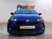 Usado Toyota Yaris Active 116 CV (85 kW) 2025 Azul Utilitario