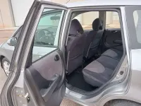 Usado Honda Jazz LS 83 CV (61 kW) 2007 Gris Utilitario