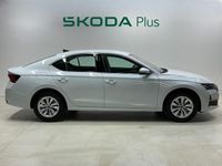 Usado Skoda Octavia Selection 116 CV (85 kW) 2025 Blanco