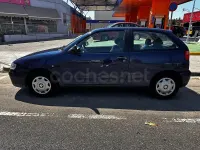 Usado Seat Ibiza 60 CV (44 kW) 1999 Azul Utilitario