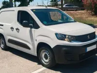 Usado Peugeot Partner 75 CV (55 kW) 2019 Blanco Monovolumen