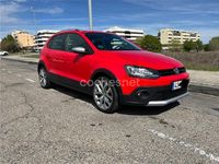 Usado VW Polo Cross 90 CV (66 kW) 2015 Rojo Utilitario