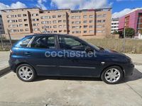 Usado Seat Ibiza Sport 100 CV (73 kW) 2008 Azul Berlina