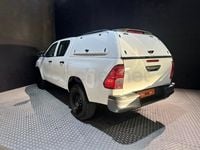 Usado Toyota HiLux Plus 150 CV (110 kW) 2020 Blanco Pickup/Camioneta