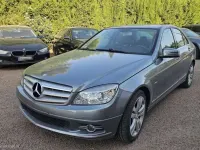 Usado Mercedes C180 Avantgarde 120 CV (88 kW) 2011 Gris / plata Berlina