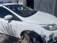 Usado Ford Focus 125 CV (91 kW) 2013 Blanco Berlina