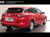 Usado Renault Mégane GrandTour LIMITED 115 CV (84 kW) 2020 Rojo Familiar