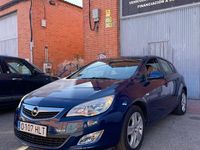 Usado Opel Astra Selective 110 CV (80 kW) 2012 Azul Berlina