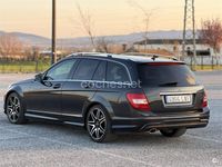 Usado Mercedes C220 170 CV (125 kW) 2012 Negro Familiar