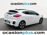 Usado Kia Ceed GT GT-Line 136 HP (100 kW) 2018 Branco Sedan