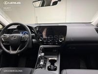 Usado Lexus NX450h+ 292 CV (214 kW) 2025 Gris / plata SUV