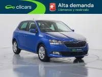 Usado Skoda Fabia Ambition 95 CV (69 kW) 2019 Azul Utilitario