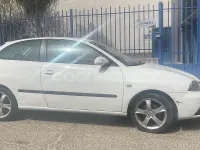 Usado Seat Ibiza 105 CV (77 kW) 2007 Blanco Utilitario
