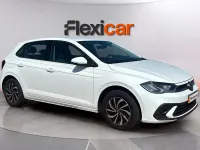 Usado VW Polo Life 95 CV (69 kW) 2023 Blanco Utilitario