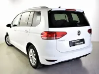 Usado VW Touran Advance 115 CV (84 kW) 2017 Blanco Monovolumen