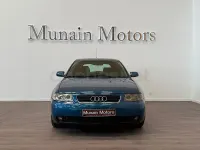 Usado Audi A3 Ambiente 100 CV (73 kW) 2002 Azul Utilitario