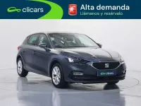 Usado Seat Leon Style 110 CV (80 kW) 2020 Negro Utilitario