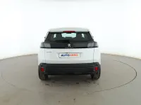 Usado Peugeot 3008 Active 131 CV (96 kW) 2021 Blanco SUV