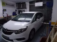 Usado Opel Zafira Family 140 HP (102 kW) 2018 Branco Monovolume