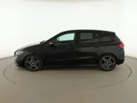 Usado Mercedes B180 AMG line 116 CV (85 kW) 2022 Negro Utilitario