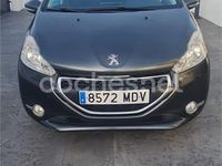 Usado Peugeot 208 Access 82 CV (60 kW) 2015 Gris / plata Utilitario