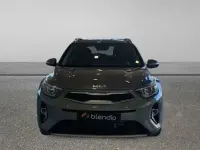 Usado Kia Stonic 100 CV (73 kW) 2025 Gris SUV