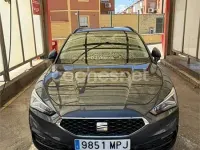 Usado Seat Leon Style 150 CV (110 kW) 2024 Gris / plata Familiar