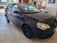 Usado VW Polo Advance 70 CV (51 kW) 2006 Negro Utilitario