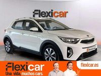 Usado Kia Stonic 101 CV (74 kW) 2021 Blanco SUV