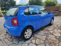 Usado VW Polo Highline 100 CV (73 kW) 2003 Azul Berlina