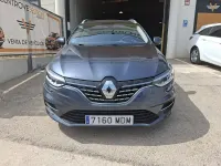 Usado Renault Mégane GrandTour Techno 140 CV (102 kW) 2023 Gris / plata Familiar