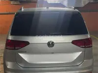 Usado VW Touran Business 115 CV (84 kW) 2019 Gris / plata Monovolumen