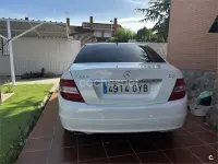 Usado Mercedes C200 Avantgarde 136 CV (100 kW) 2010 Blanco Familiar