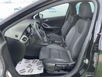 Usado Opel Astra GS Line 122 CV (89 kW) 2020 Negro Familiar