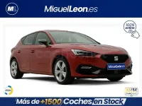 Usado Seat Leon FR 116 CV (85 kW) 2025 Rojo Familiar