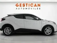 Usado Toyota C-HR Active 122 CV (89 kW) 2022 Blanco SUV