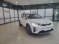 Usado Kia Stonic 100 CV (73 kW) 2020 Blanco SUV