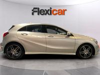 Usado Mercedes A180 122 CV (89 kW) 2018 Gris Utilitario